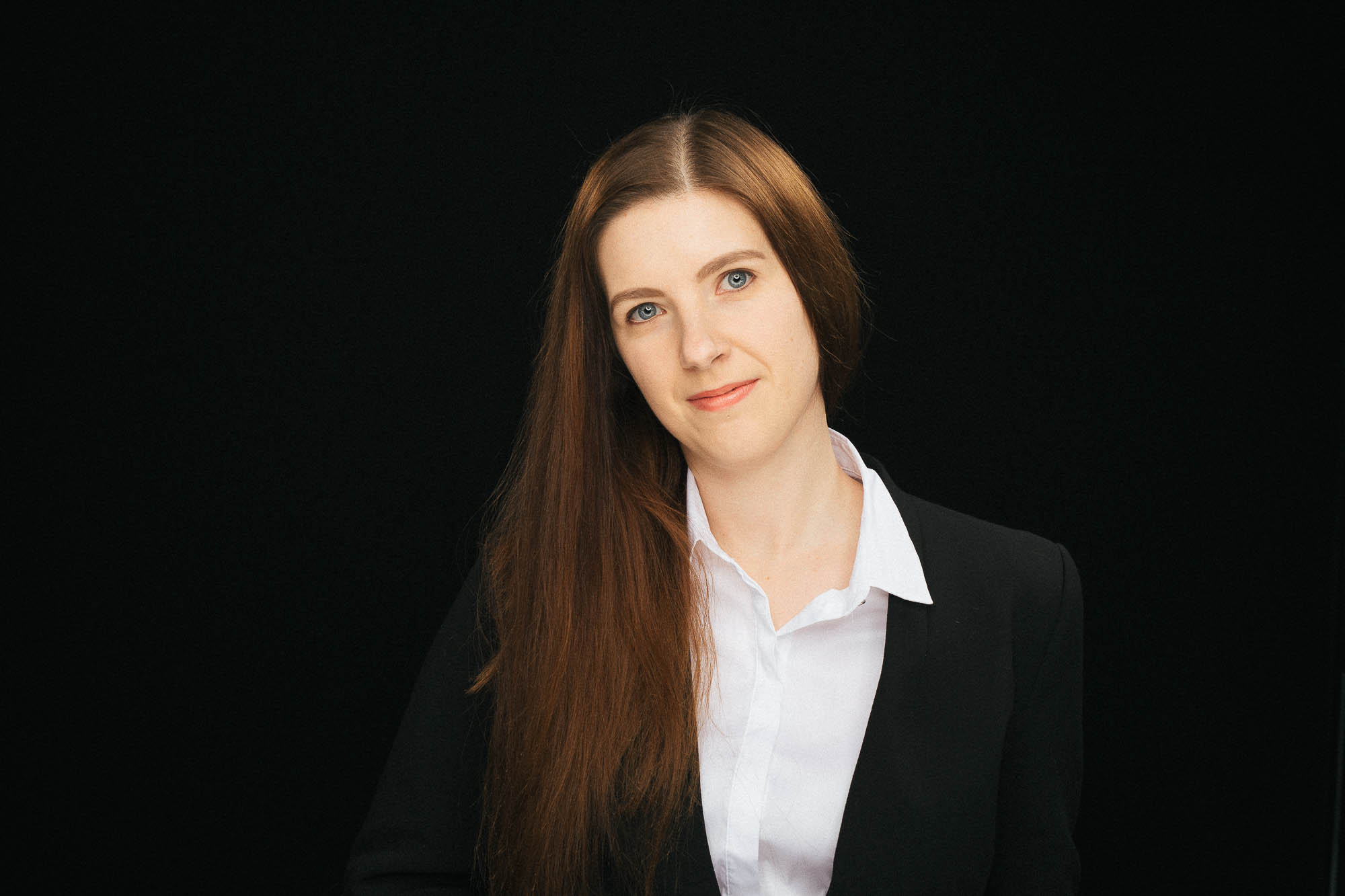 Export x3 Headshots Romina 202001125 Capture